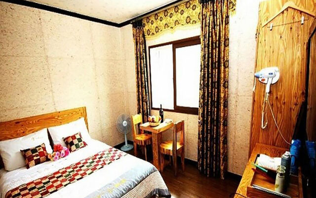Gung Business Hotel