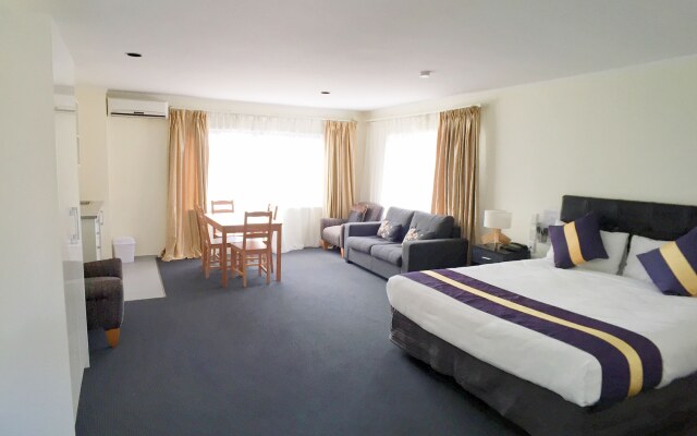 Royal Park Lodge