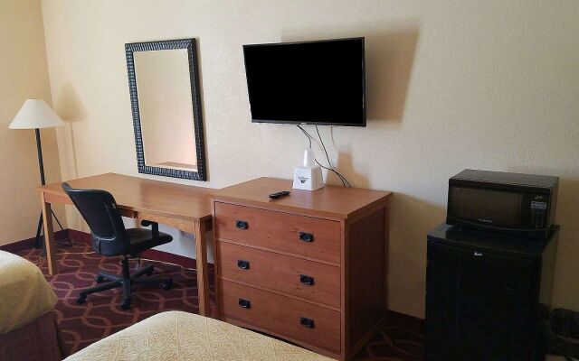 American Inn Evansville