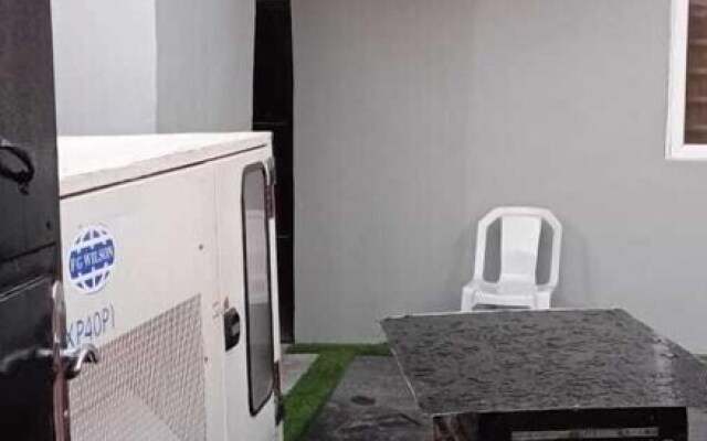 Appleville Suites