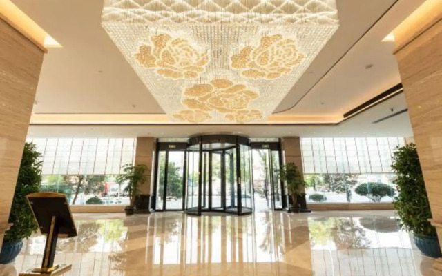 Cotton Rose Hotel
