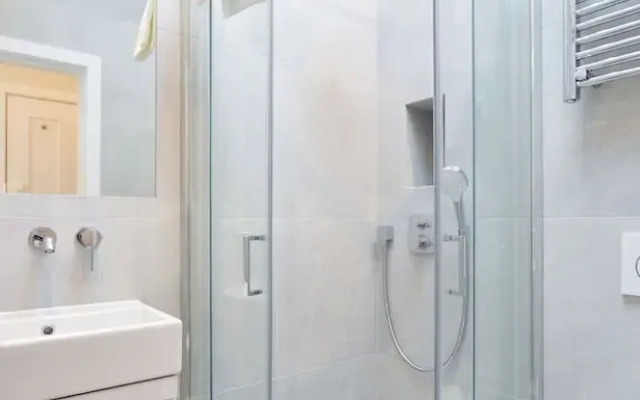 Leinster Square Serviced Apartments by Concept Apartments