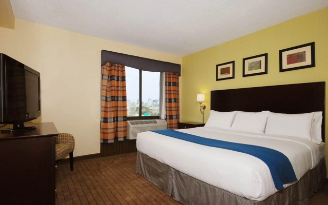Holiday Inn Express Boston by IHG