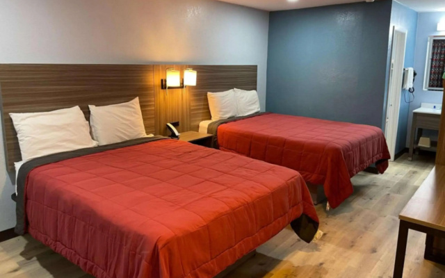 Rodeway Inn & Suites Brookhaven