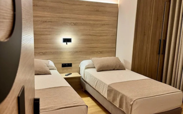 Miramar Suites