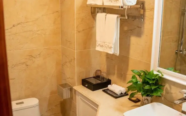 Camellia Luxury Hotel Tam Đao