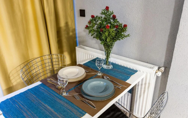 Cozy and Central Flat With Backyard in Kadikoy