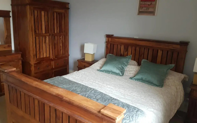 7 Doolin Court