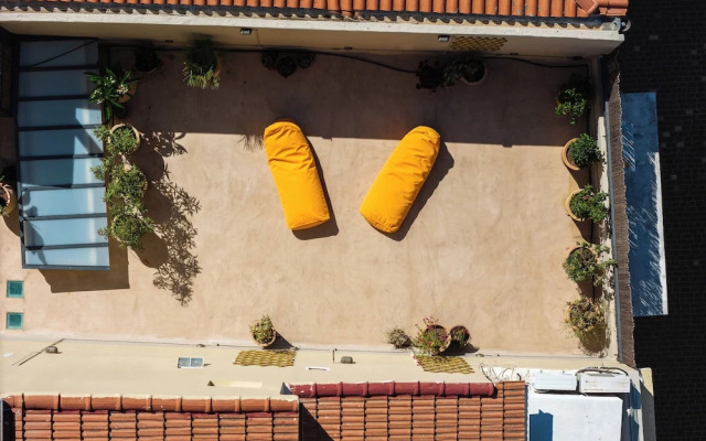 seafront cozy suite for 2 in Rethymno