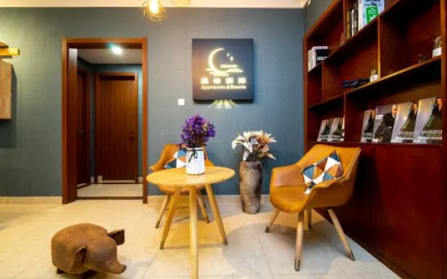 Xinglun International Apartment (Foshan Meidi Wuhu Shop)