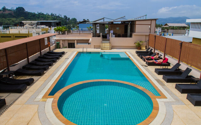 Chana Hotel Phuket