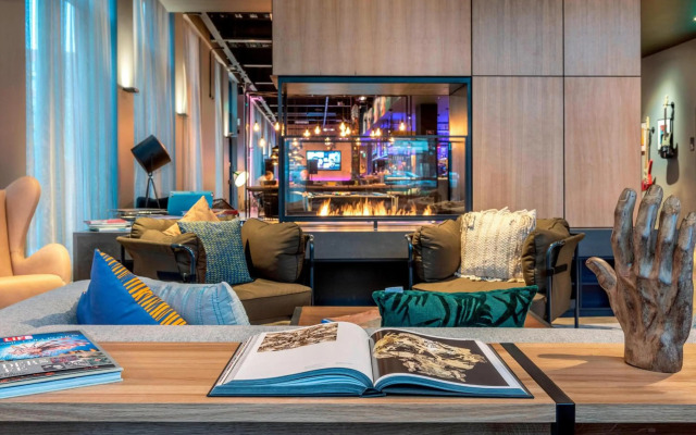 Moxy Glasgow Merchant City