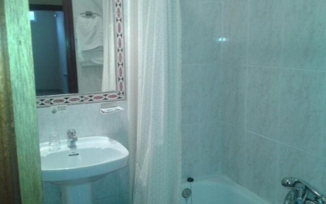Hostal Ávila