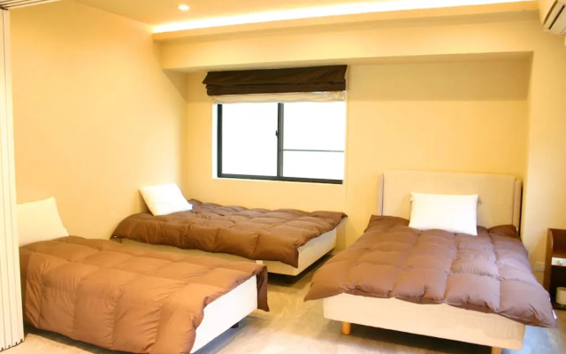 916 Travel Inn