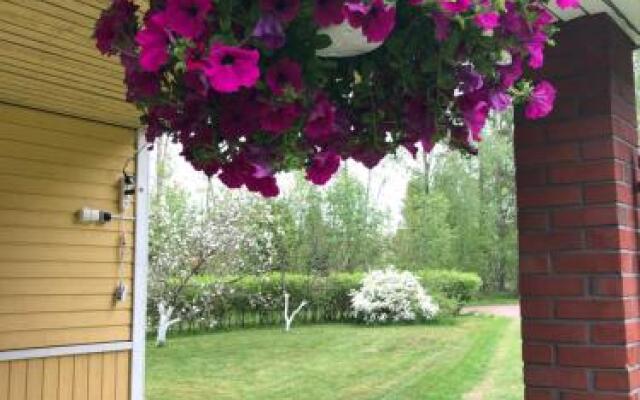 Pyhtää Garden Villa