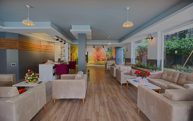 HMA Hotel & Suites