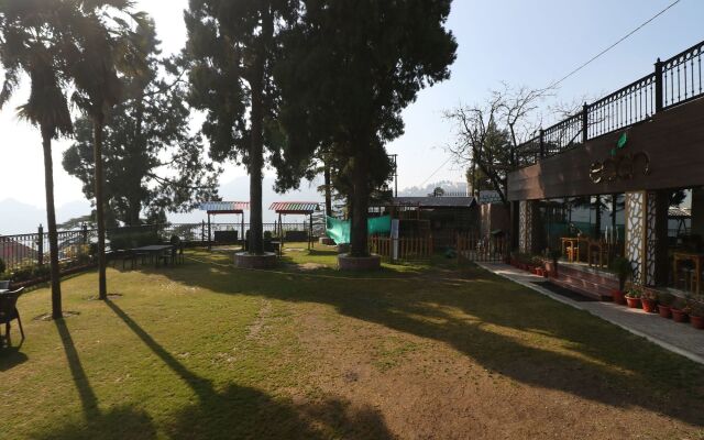 OYO 11839 Hotel Paradise Mansion