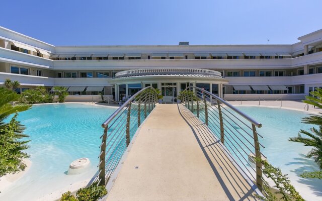 Rivoltella Apt With Pool 600m From Lake