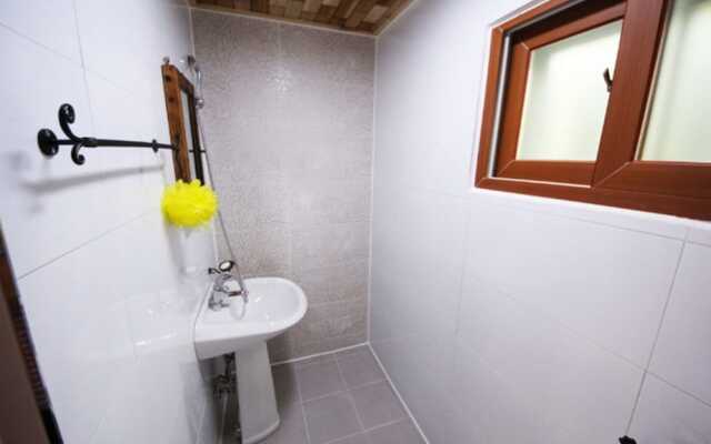 Gawondang Guest House