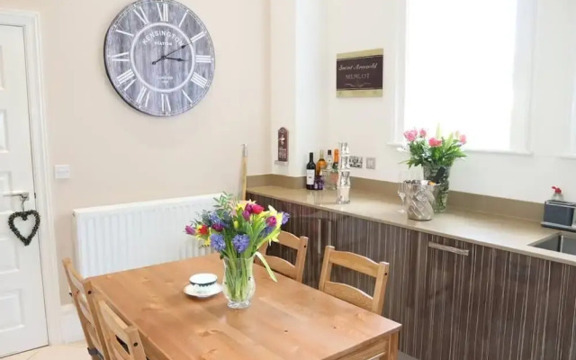 Menston Manor - Stunning Location