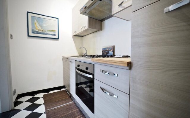 Comoda Casa degli Indoratori