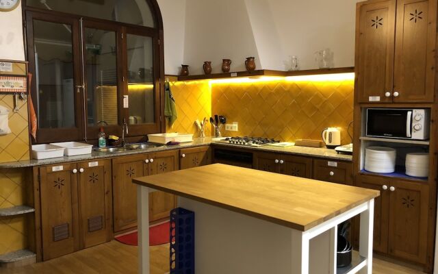 Hostel Menorca - Albergue Juvenil