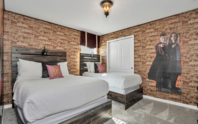 Private Pool Villa W/pool Table, On-site Waterpark