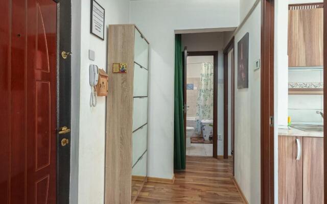Stone Gate Apartment #2