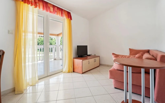 Beguiling Apartment in Banjole near Renato Boat Excursions