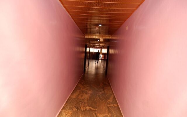Serob Hotels