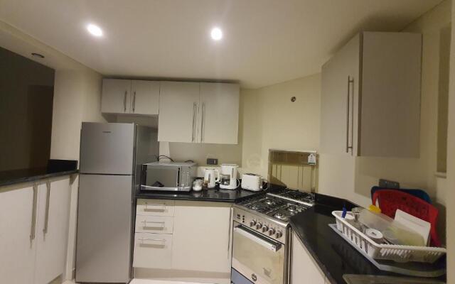 Cheerful 3-Bedroom Holiday home With private pool&garden