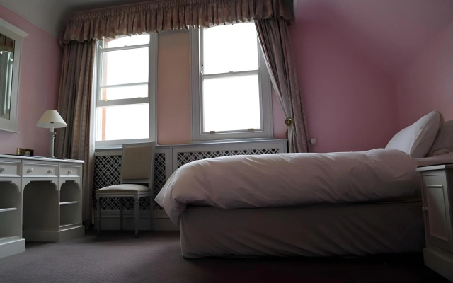St. Margaret's Hotel