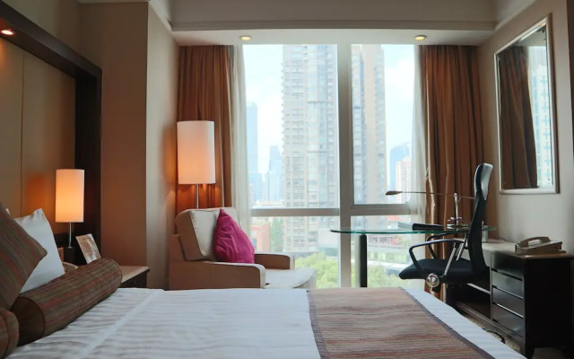Howard Johnson by Wyndham Huaihai Hotel Shanghai