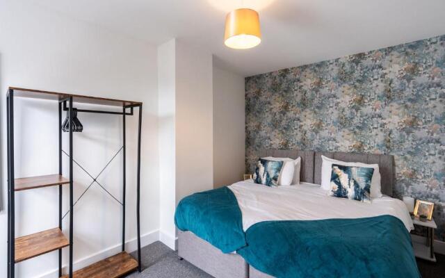 Modern & Beach Location & Contractors & Leisure & Garden