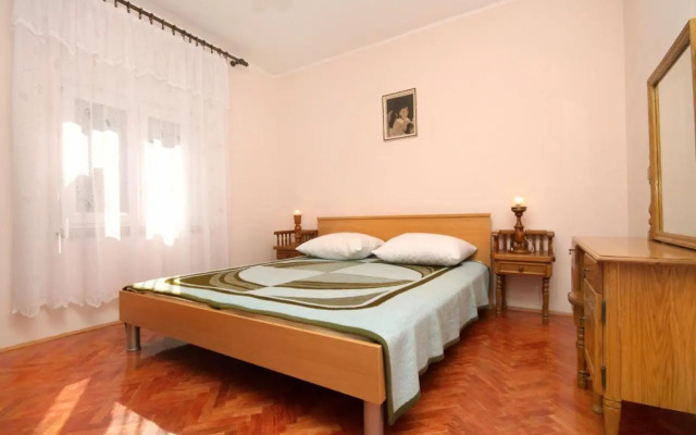 Apartment Pag 529b