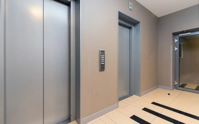 Platinum Towers Grzybowska by Renters