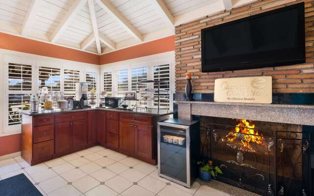 Clarion Collection Wilkie's Inn Pacific Grove - Monterey