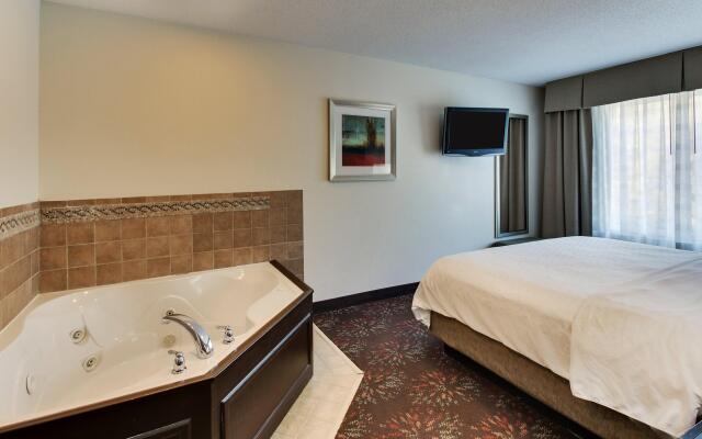 Holiday Inn Express Hotel & Suites Lancaster-Lititz, an IHG Hotel