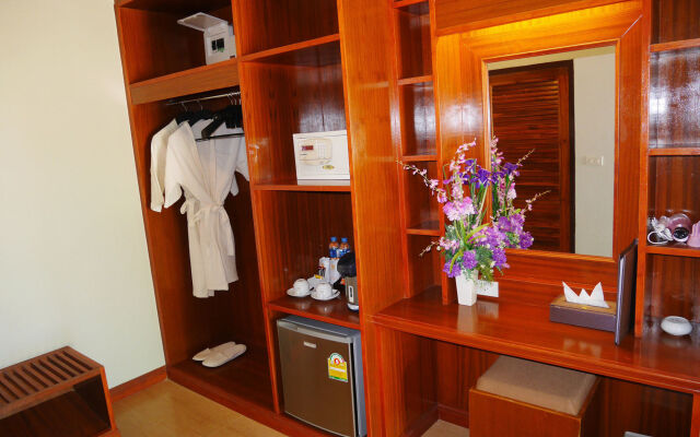 The Sunset Beach Resort Koh Kho Khao