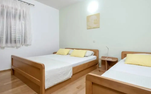 Dolac Green Side Apartments