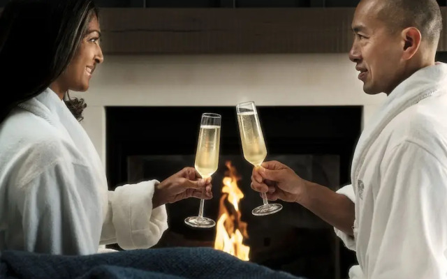Fairmont Chateau Whistler Gold Experience
