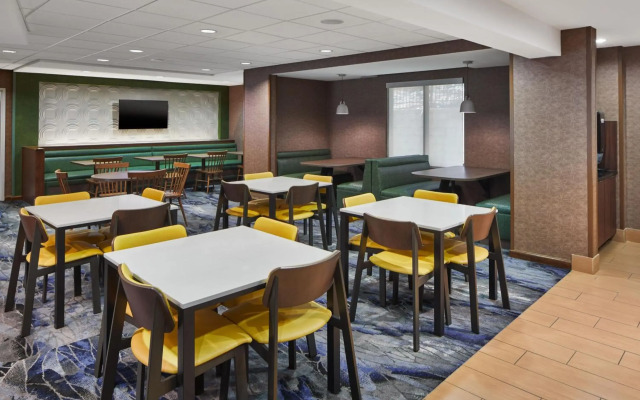 Fairfield Inn and Suites Gainesville
