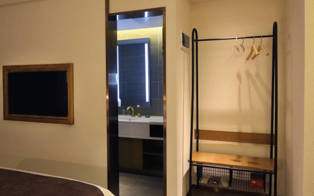 James Joyce Coffetel·Shenzhen Huanan City