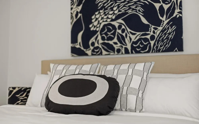 Luxe 2-bed Inner-city Abode With Alfresco Dining – Guest Rooms – Braddon