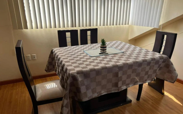 Departamento de 2 habitaciones amoblado en urbanización privada