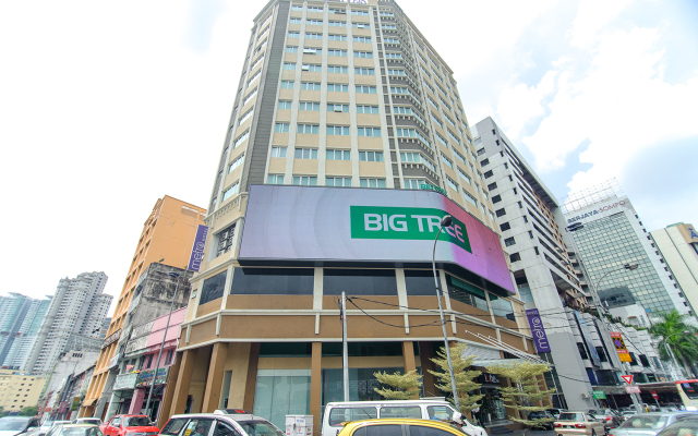 Metro Hotel