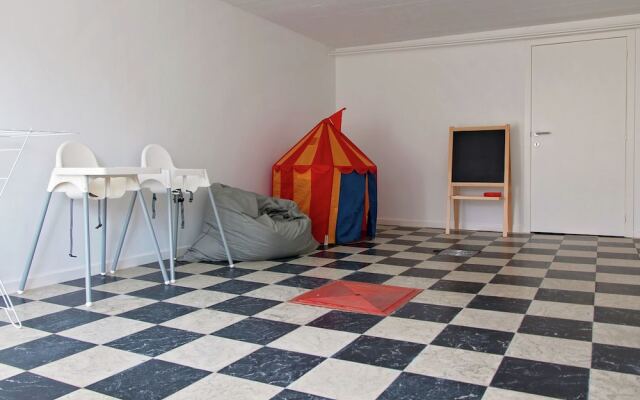 Enticing Holiday Home in Middelkerke near Sea