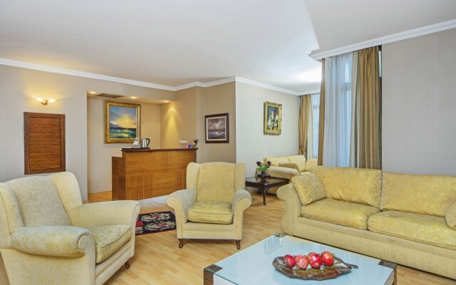 Arts Hotel Taksim