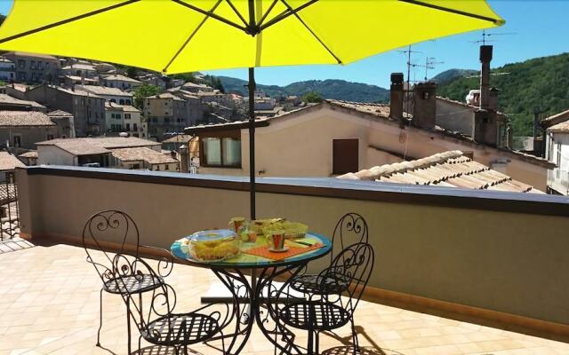 La Soffitta Del Barone B&B