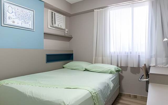 Flat 1 Quatro no bairro Graças Recife